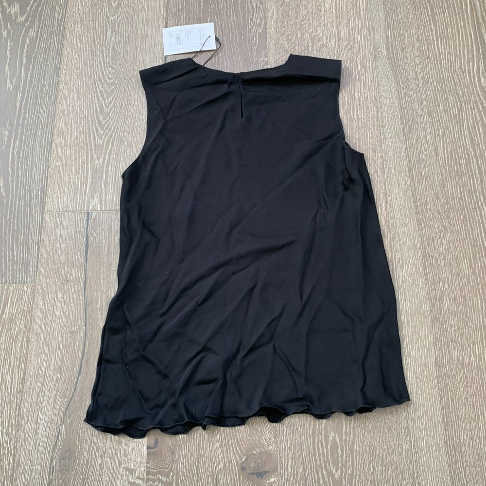 Theory Ruffle Shell blouse in black - Picture 6 of 8